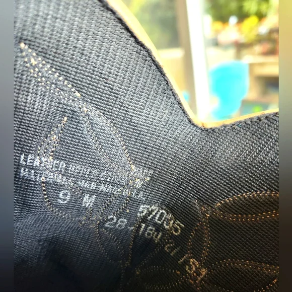 LAREDO 80's Vintage Tan Cream Retro Leather Western Fringe Cowboy Girl Boots 9M - Picture 14 of 16